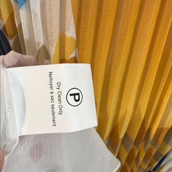 PANKAJ & NIDHI Norma Pleated Maxi Dress 4P - Picture 12 of 13